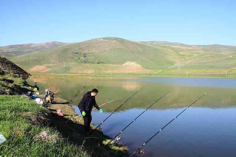 زمان مناسب برای ماهیگیری در اصفهان